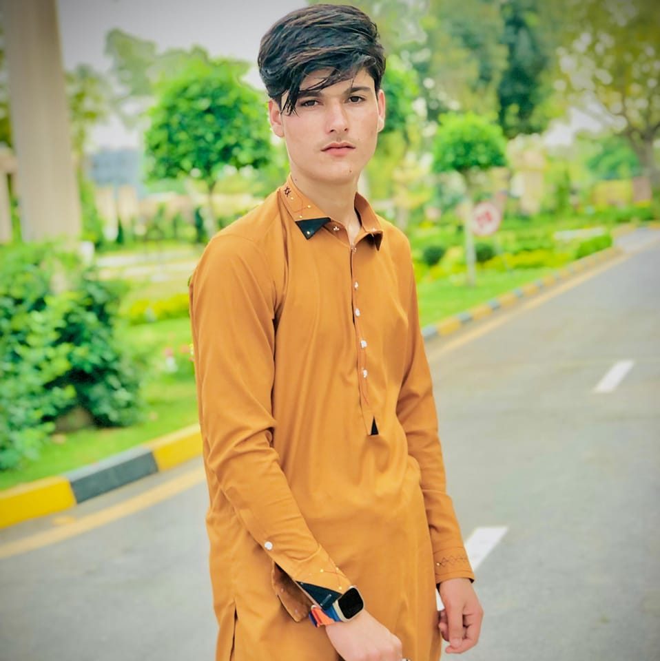 Zohaib Khan