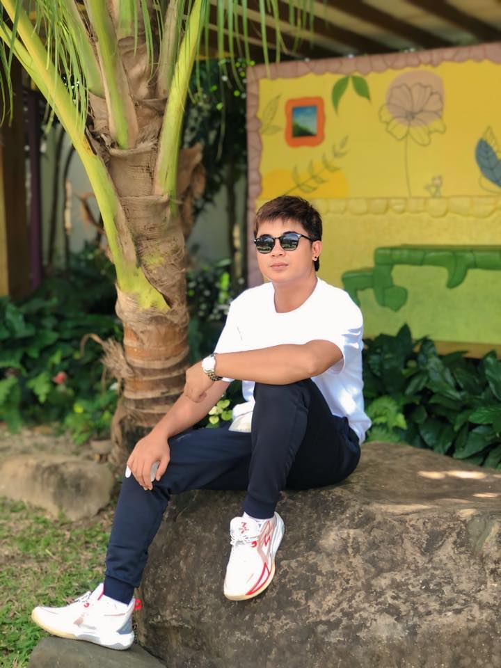 Kayo rin ba may kakilala ? HAHAHA #fypchallenge #fblifestylechallenge # ...