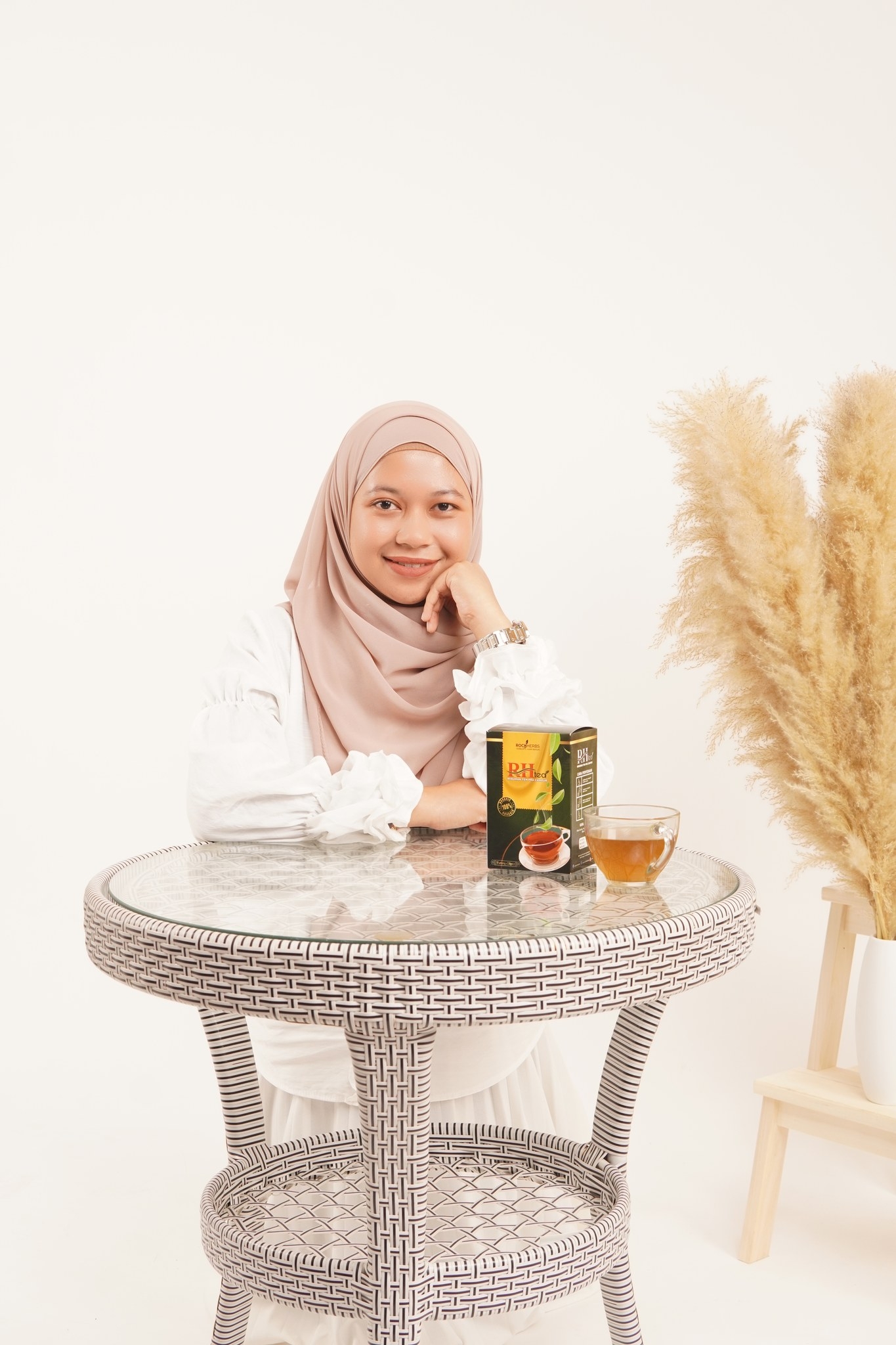 Rh Tea - Teh Herba Hempedu Bumi