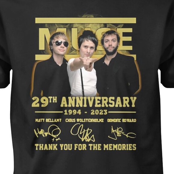 this is absolutely the best live version of this song. Muse ...