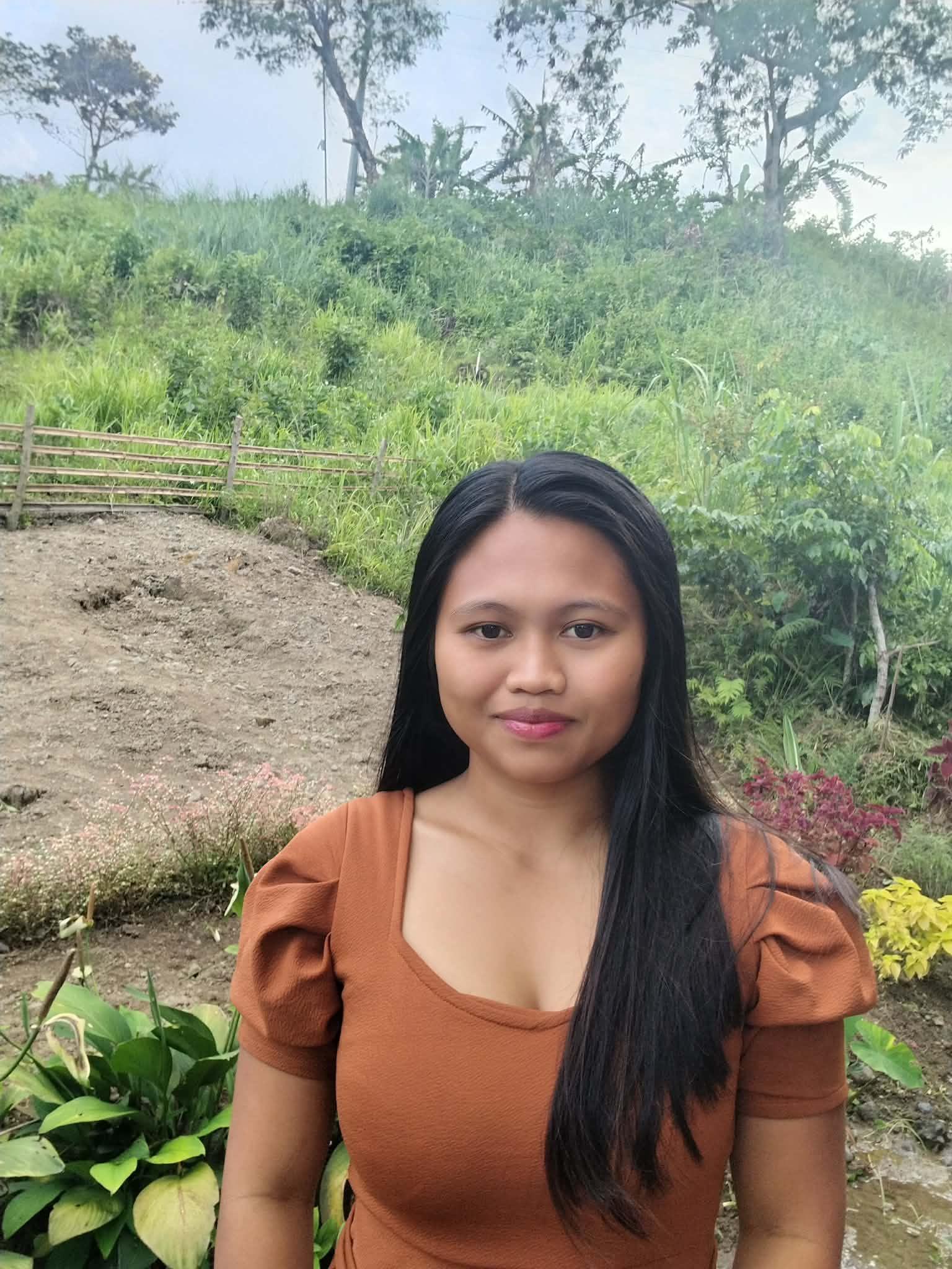 Hezelle Mae Tusan