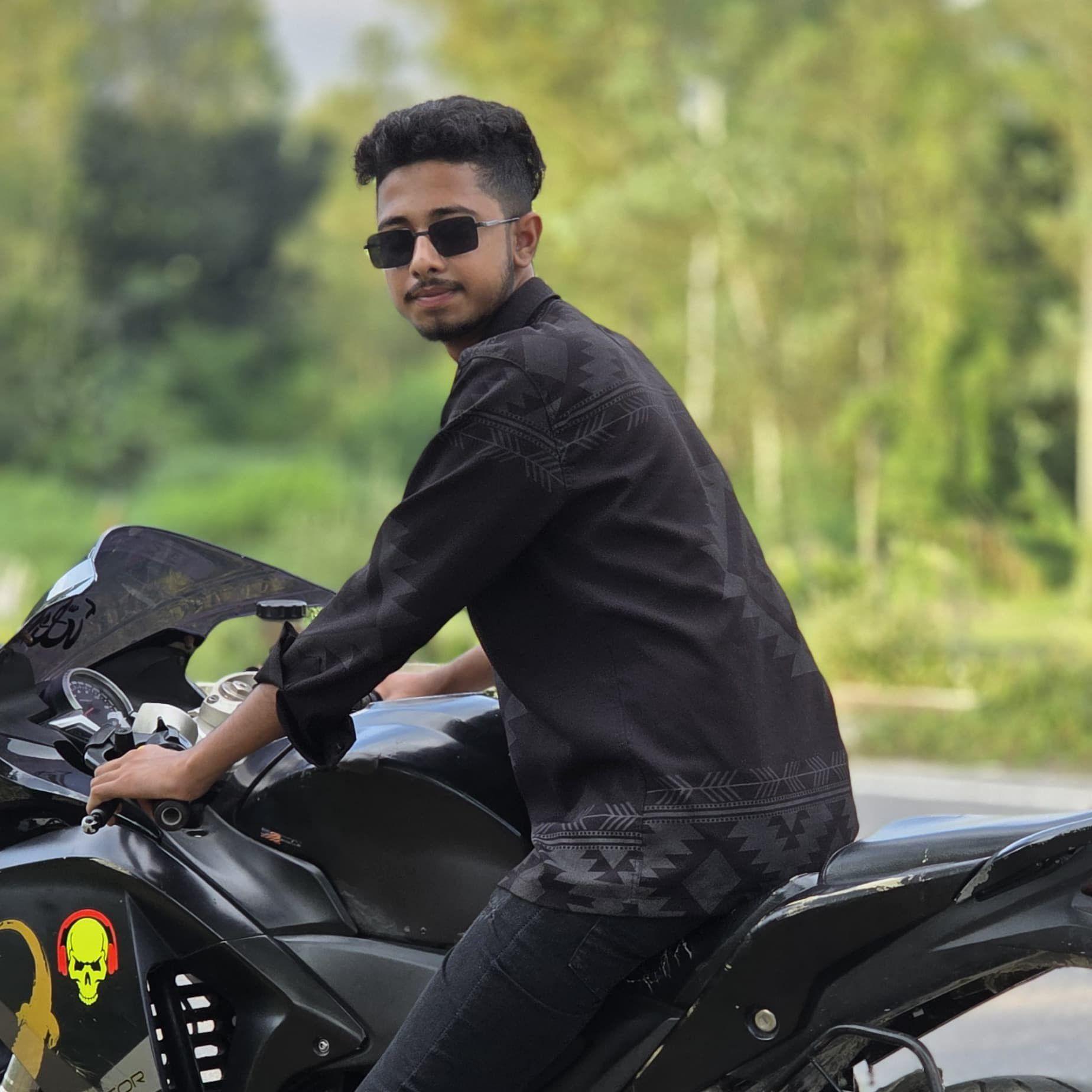 camera-man-editor-md-nafiz-kaku-abdullah-al-noman