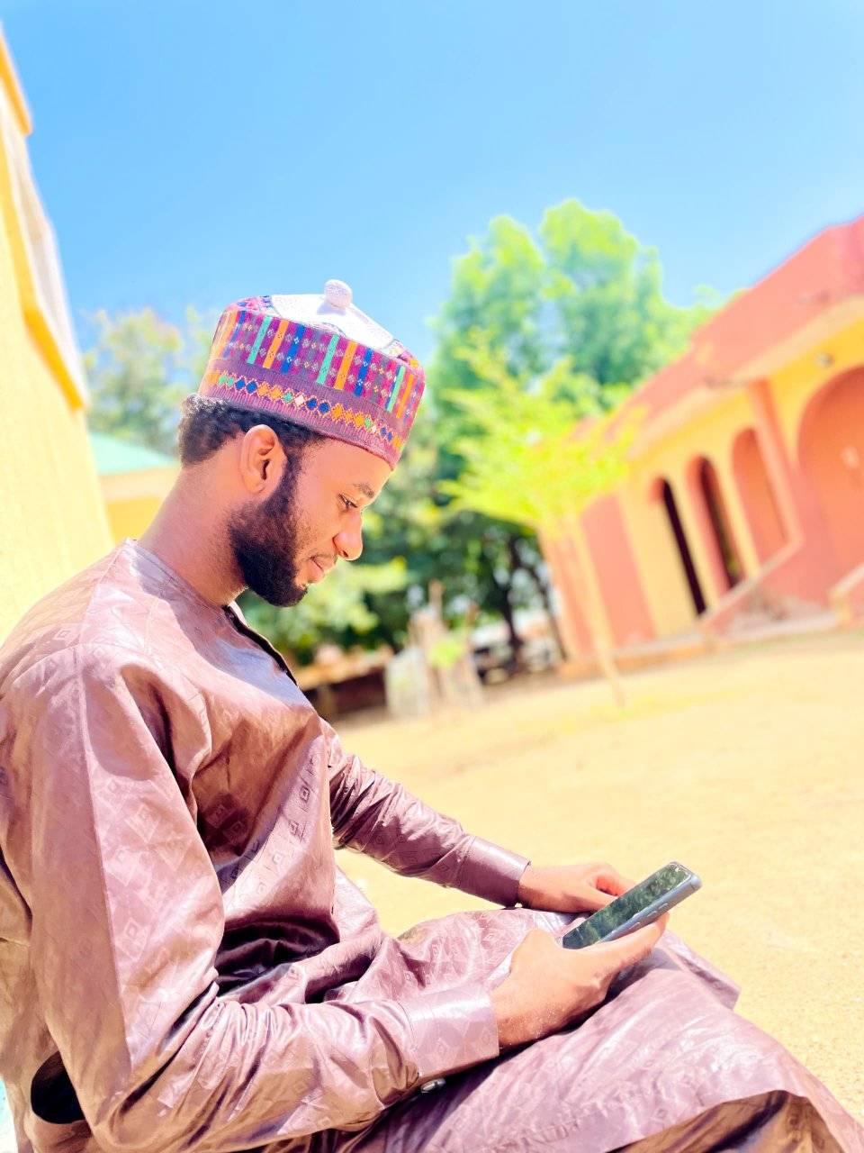 Sunnar Annabi ﷺ wajen saka zobe da sharuddan sanya shi. | Inyass ...