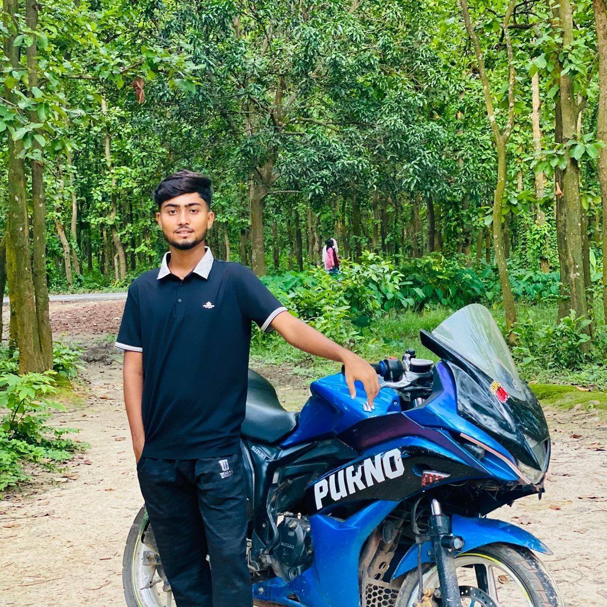 Md Apon Khan Rj
