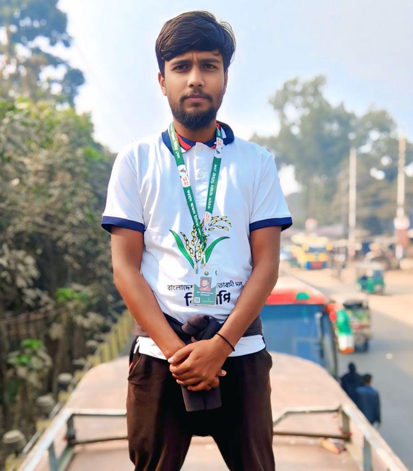 পঞ্চগড় 2 আসনের প্রিয় নেতা Forhad Hossain Azad ভাই কে মন্ত্রী হিসেবে ...