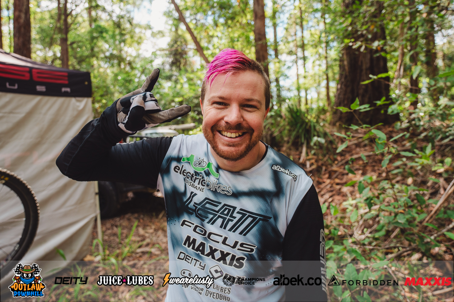 Racing an EMTB on one of the toughest DH tracks in QLD (I loved it ...