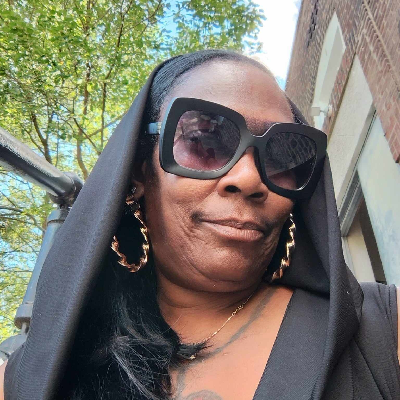 WOMAN KILLED ON PORCH: Philadelphia police are reviewing surveillance ...