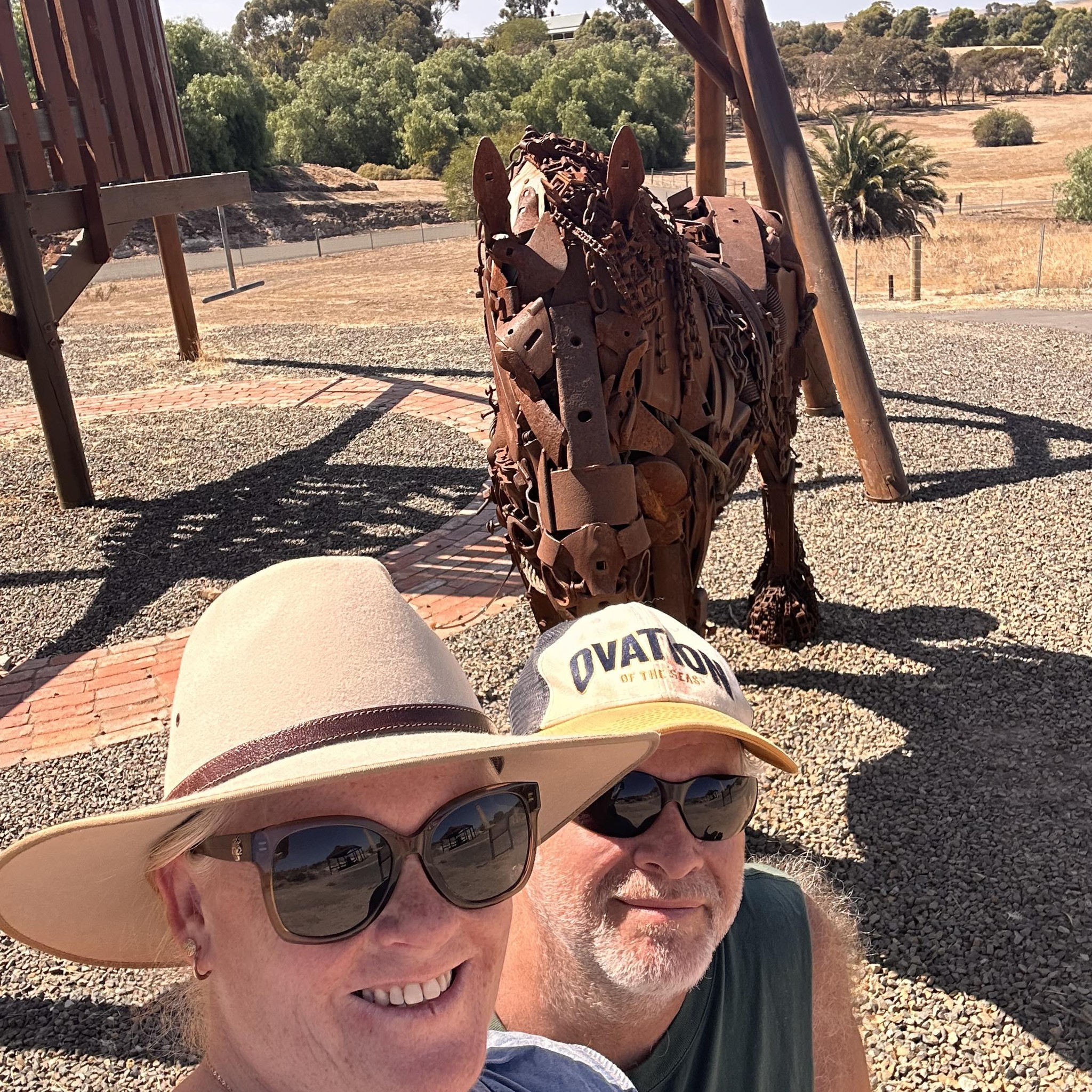 Crawfords unhinged - Living our best life