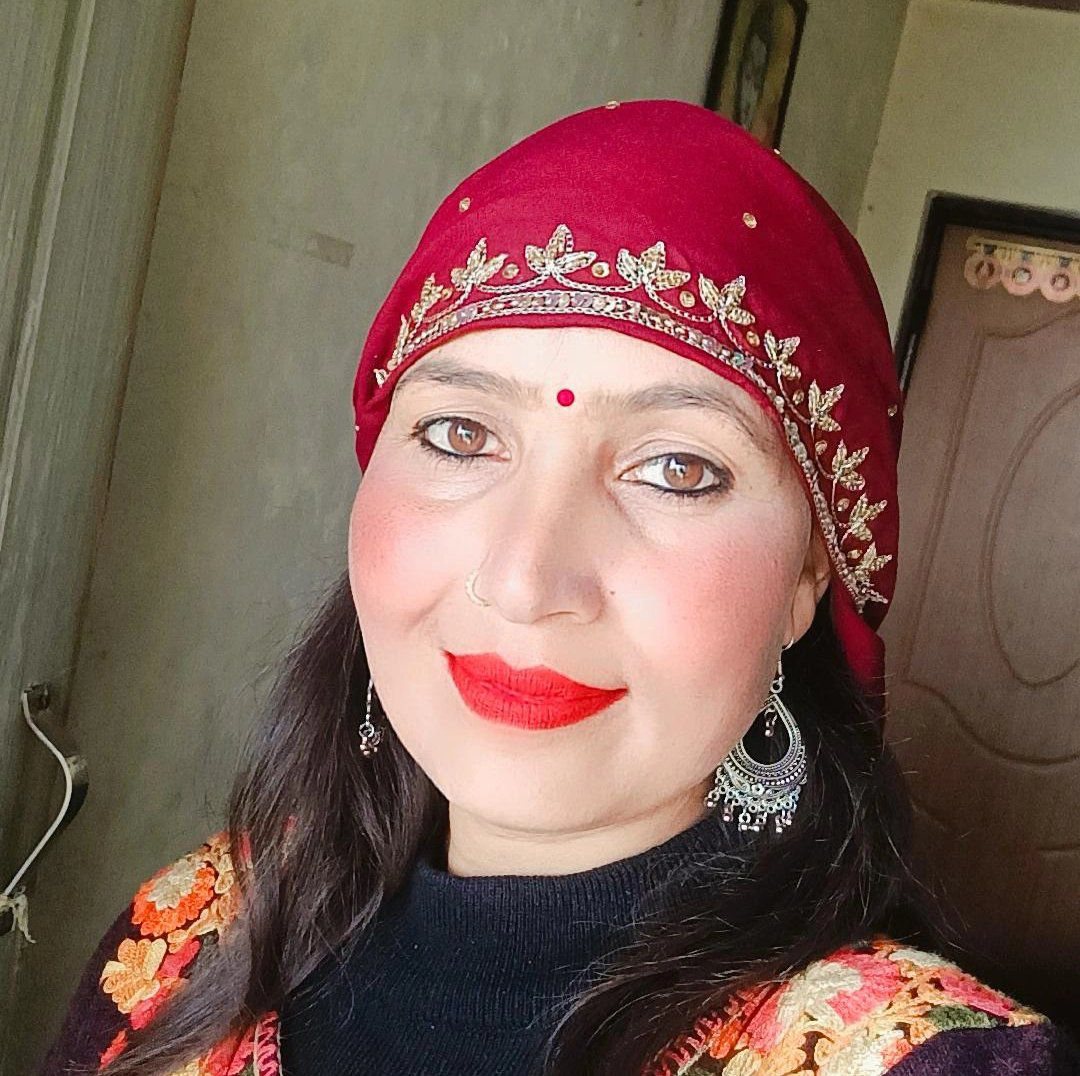 Singer Meena Arya | Mussoorie
