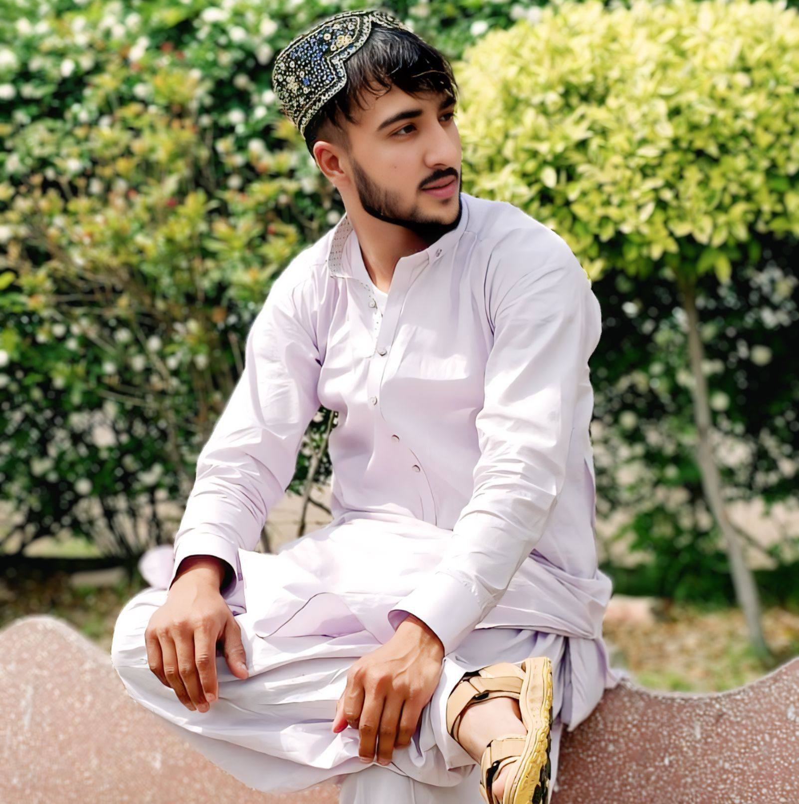 Sincere Zia on Reels | Facebook
