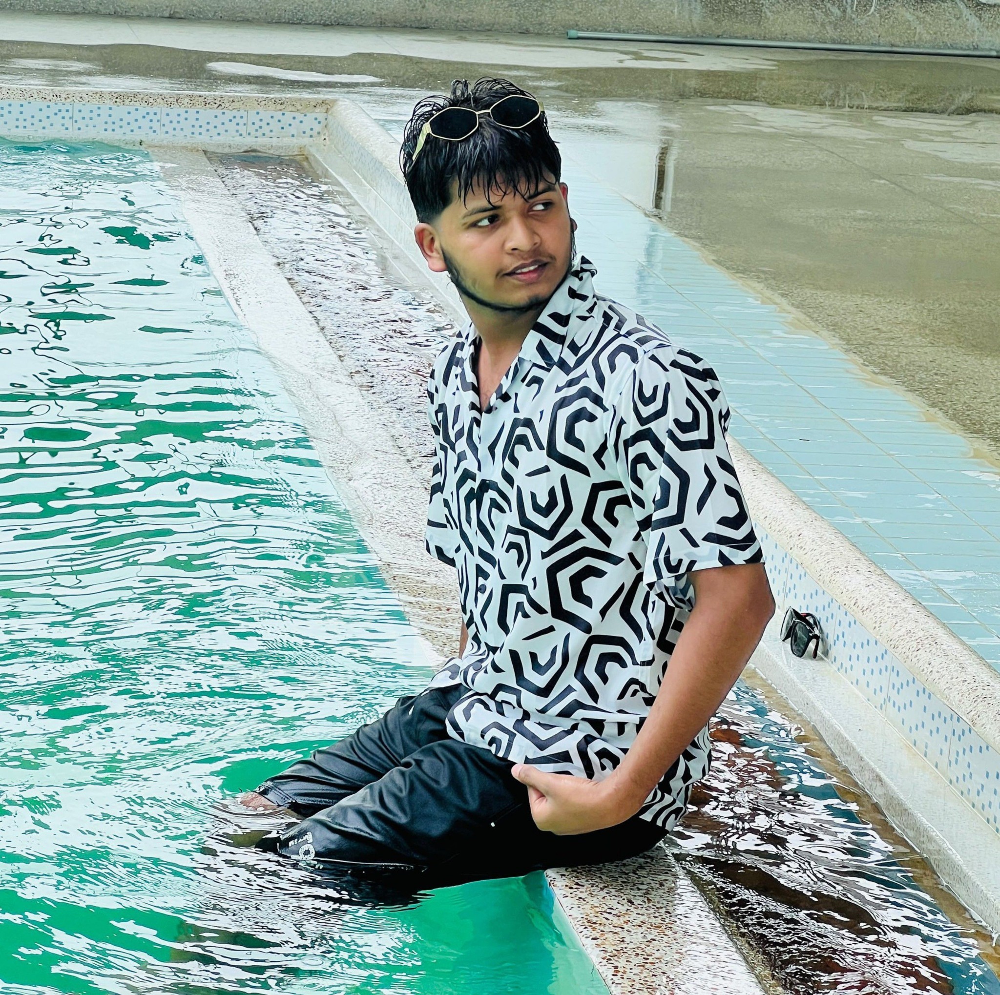 Badon Das