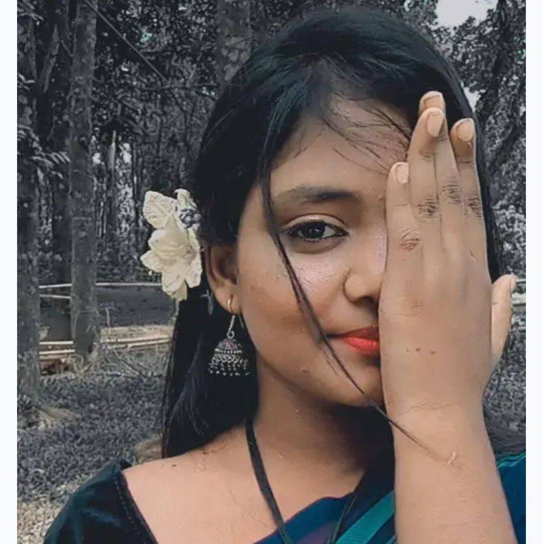 Troyee Gomes