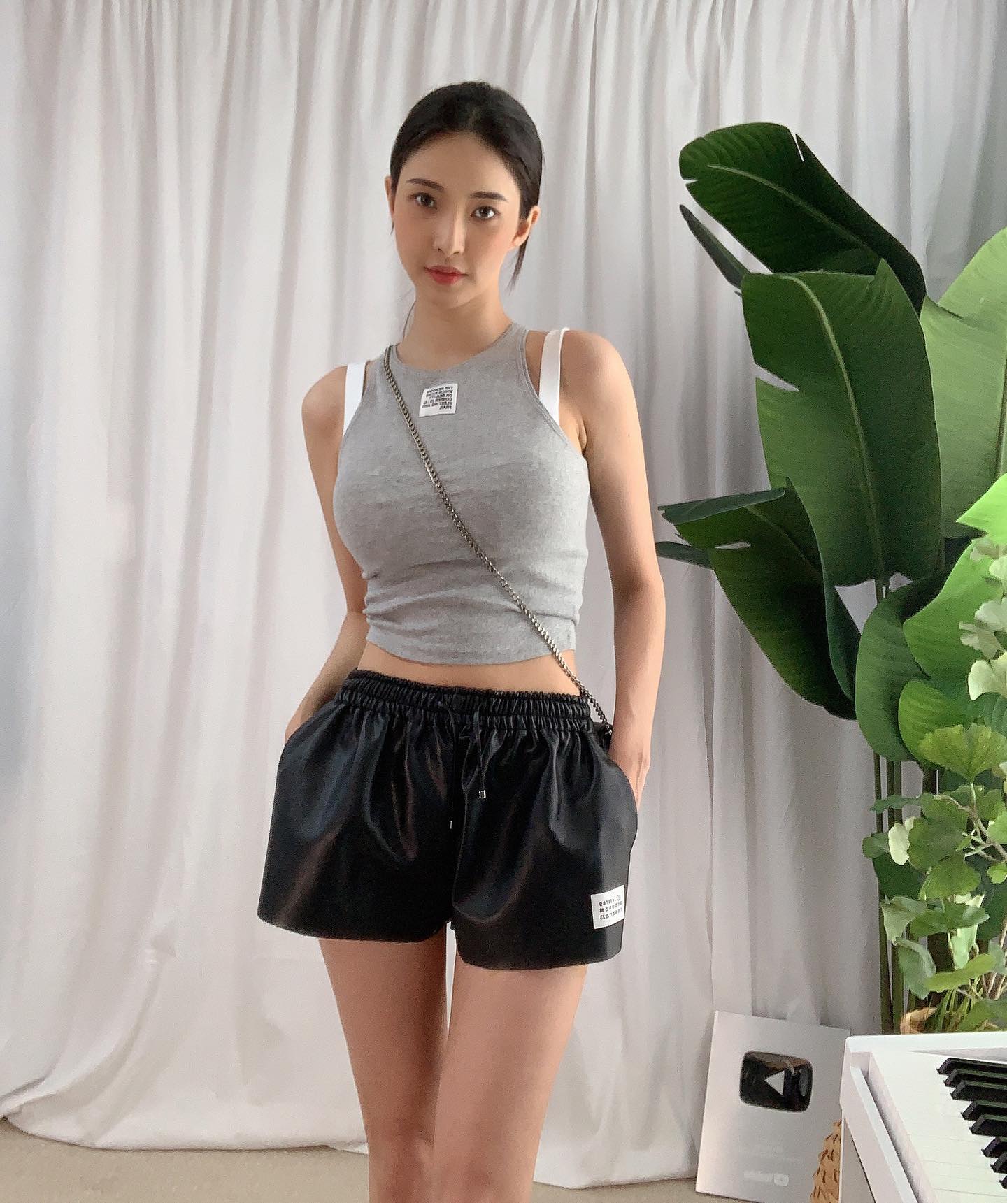 모노빈제이 - ^.^ #패치나시 #패치팬츠 #패치츄리닝 #패치츄리닝바지 #츄리닝세트 #츄리닝패션... | Facebook