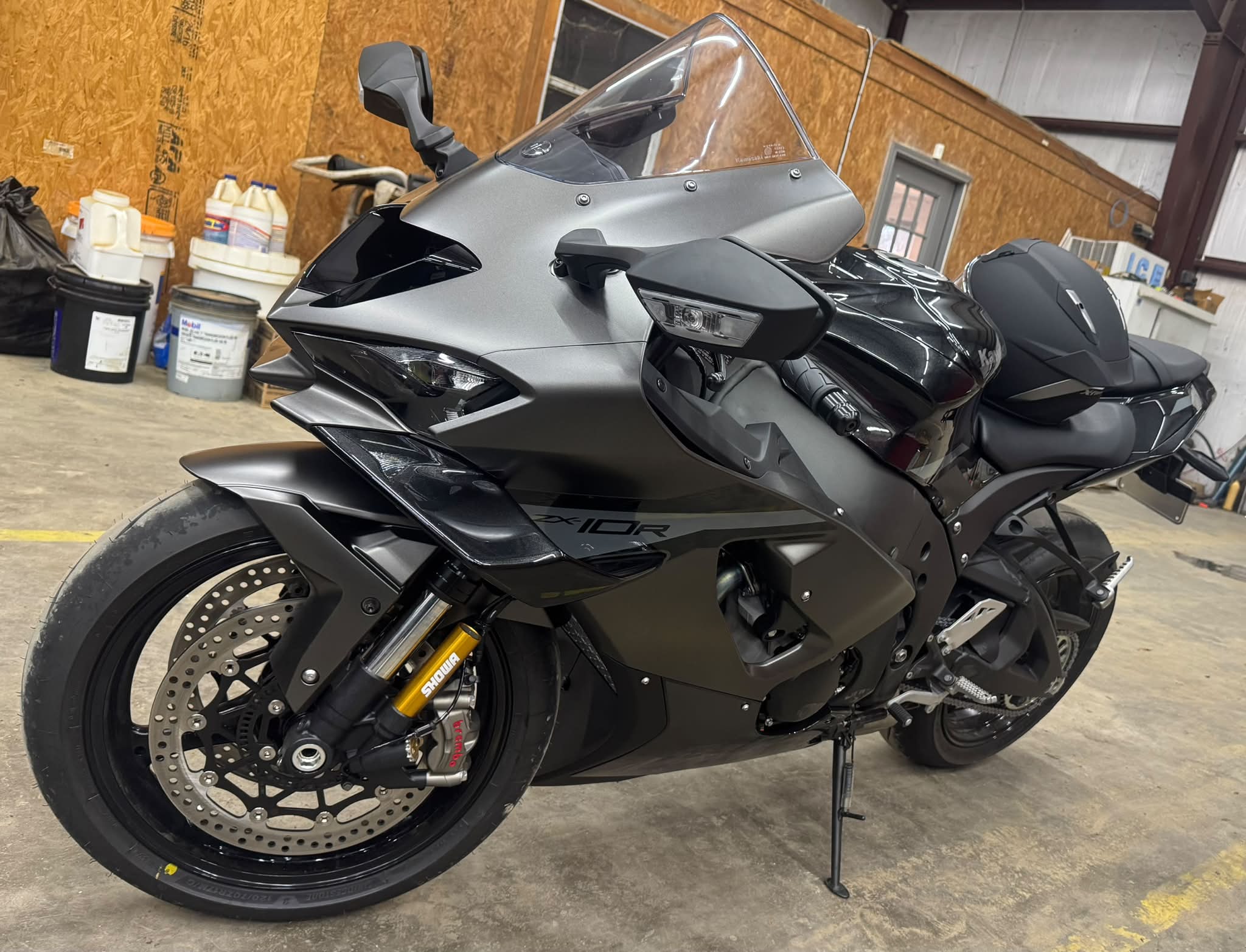 2026 Kawasaki ZX-10R non-ABS rear brake performance issue?