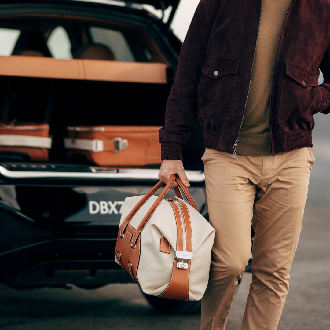 ▷ Aston Martin Luggage ◁ 当ショールームでは、アストンマーティン