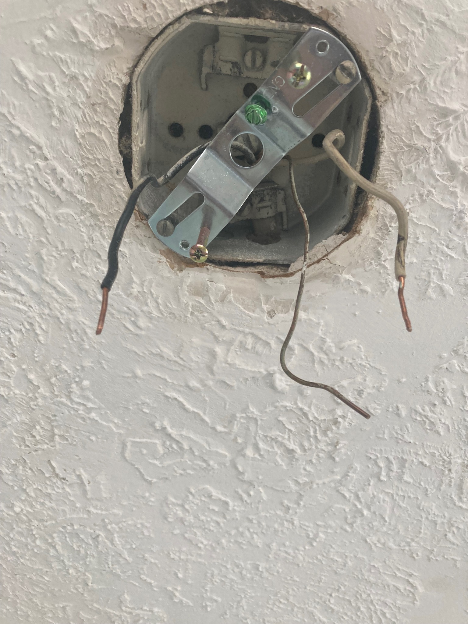 Combining black wires and white wires together?
