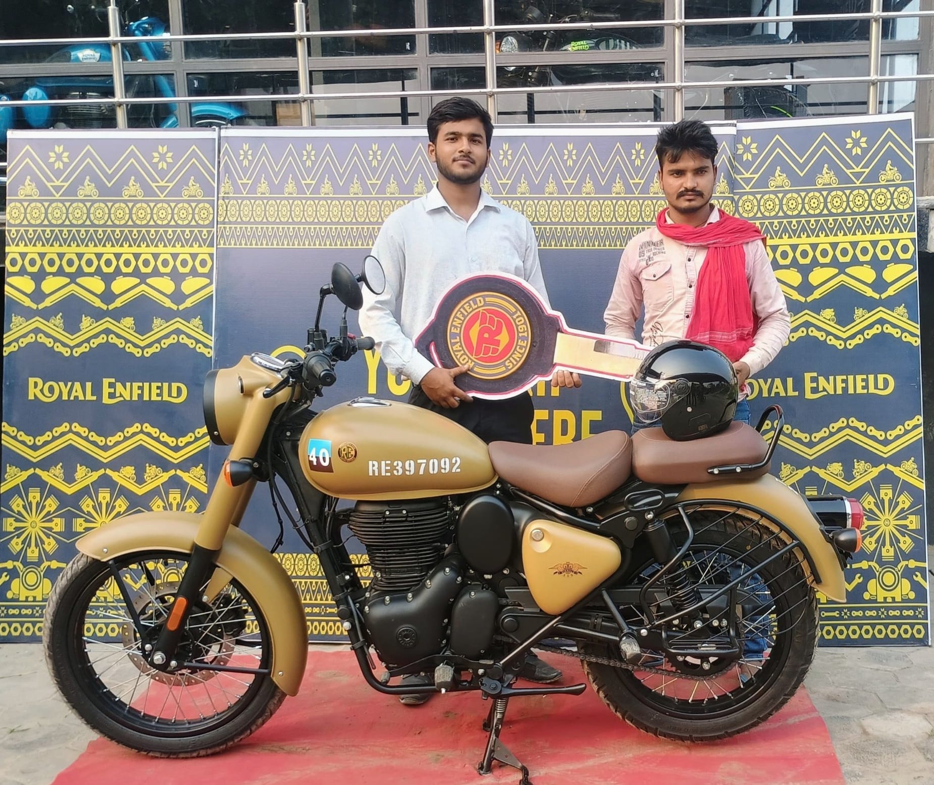 Rider's Cafe - Congratulations 🎉🎊💐 Royal Enfield, Classic...