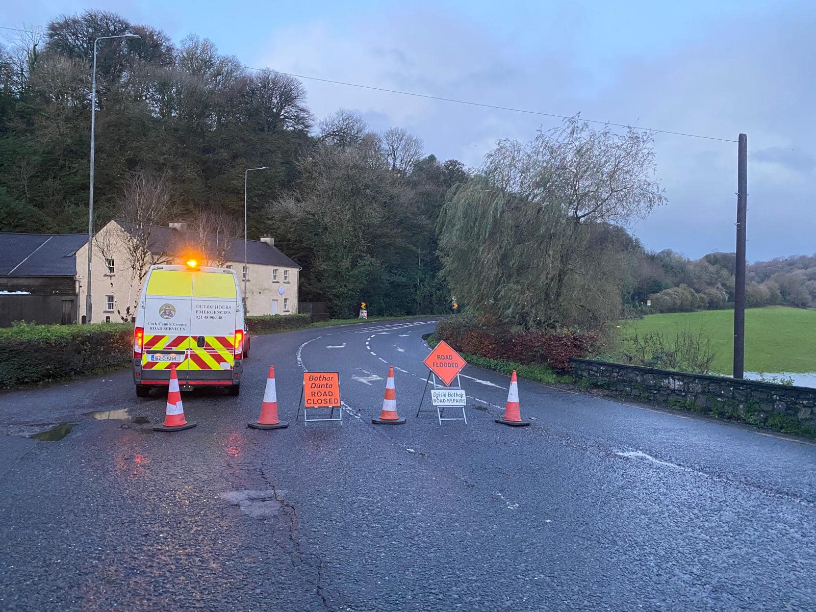 Cork - ⚠️ The N71 between Bandon and Innishannon is now closed to ...