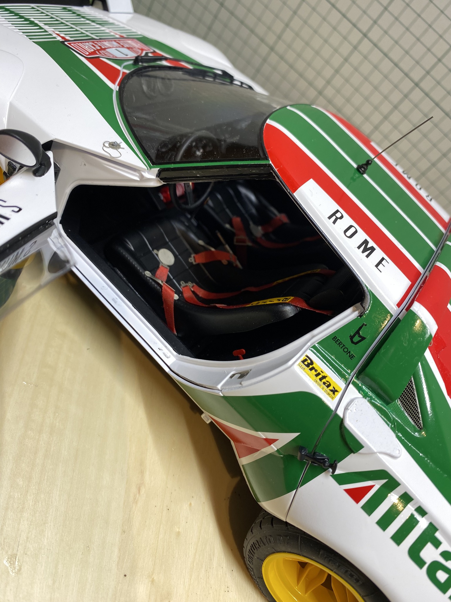 The new Italeri Lancia Stratos HF 1:12. Lovely kit to build.