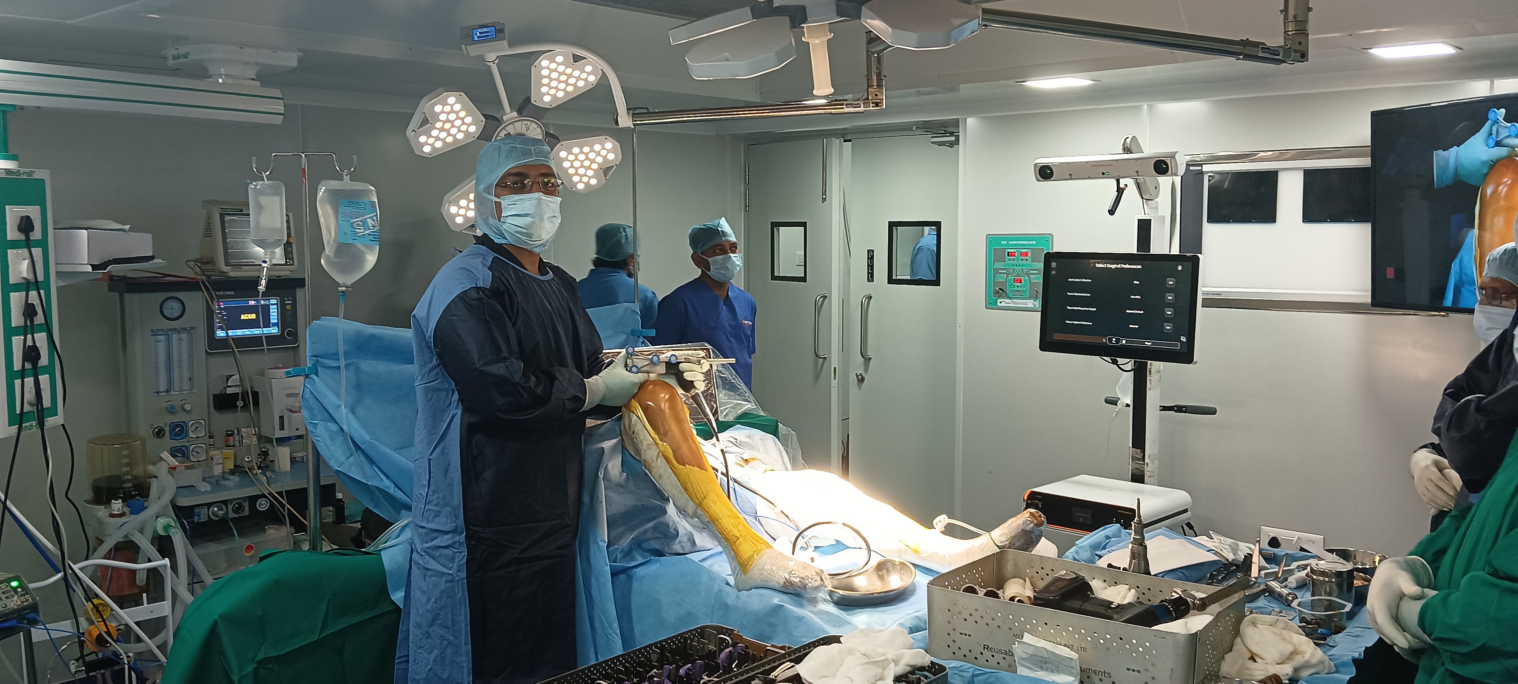 Dr Sharad Salokhe,Orthopedic Trauma & Robotic Joint Replacement Surgeon ...