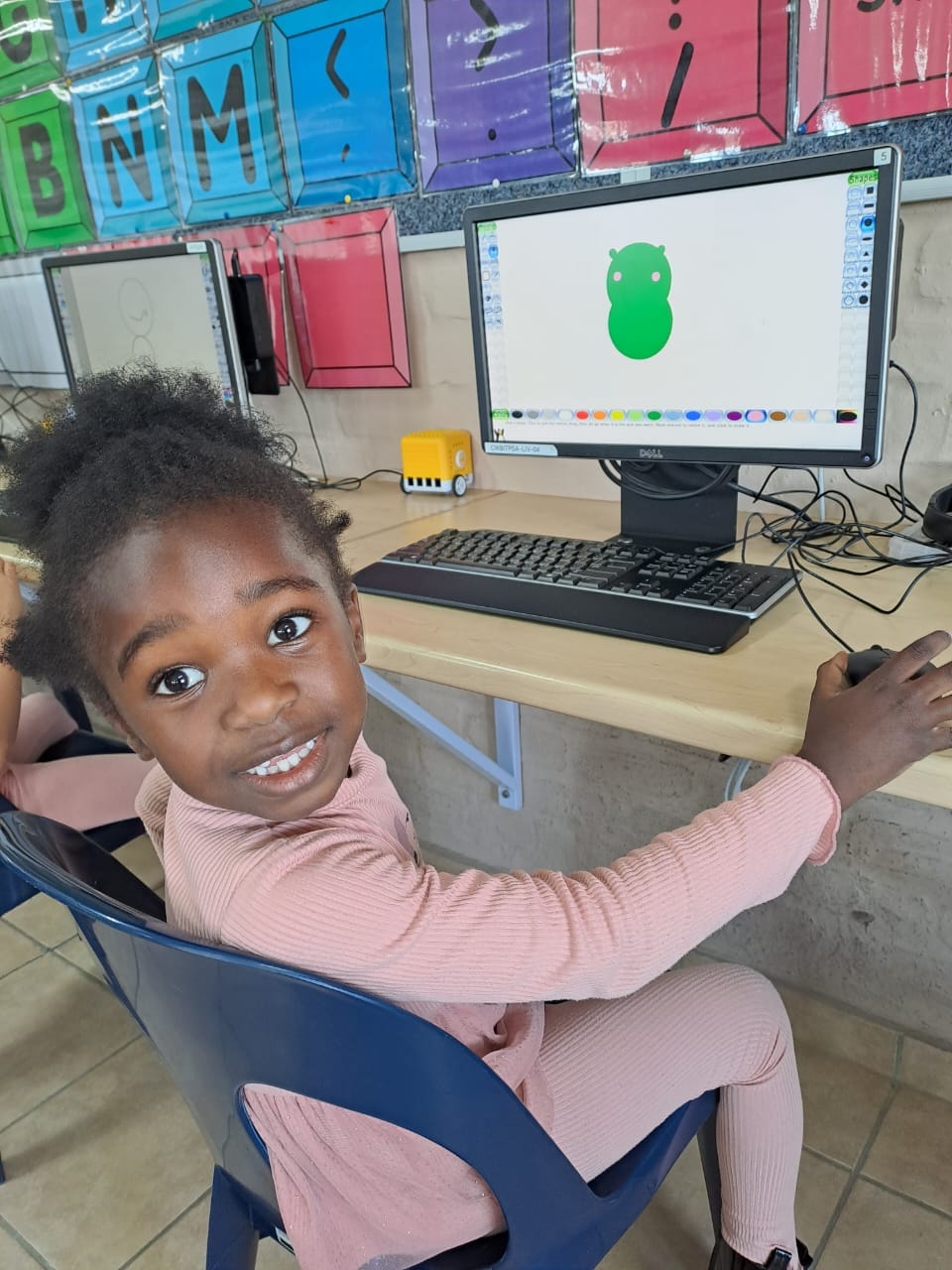 Curro Westbrook - 🎨 Our Grade R's are having a blast...