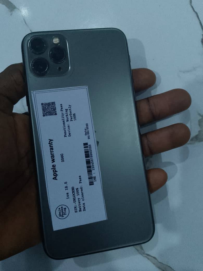 iPhone 11 pro 256GB 89% Original parts True tone Face ID Wifi only