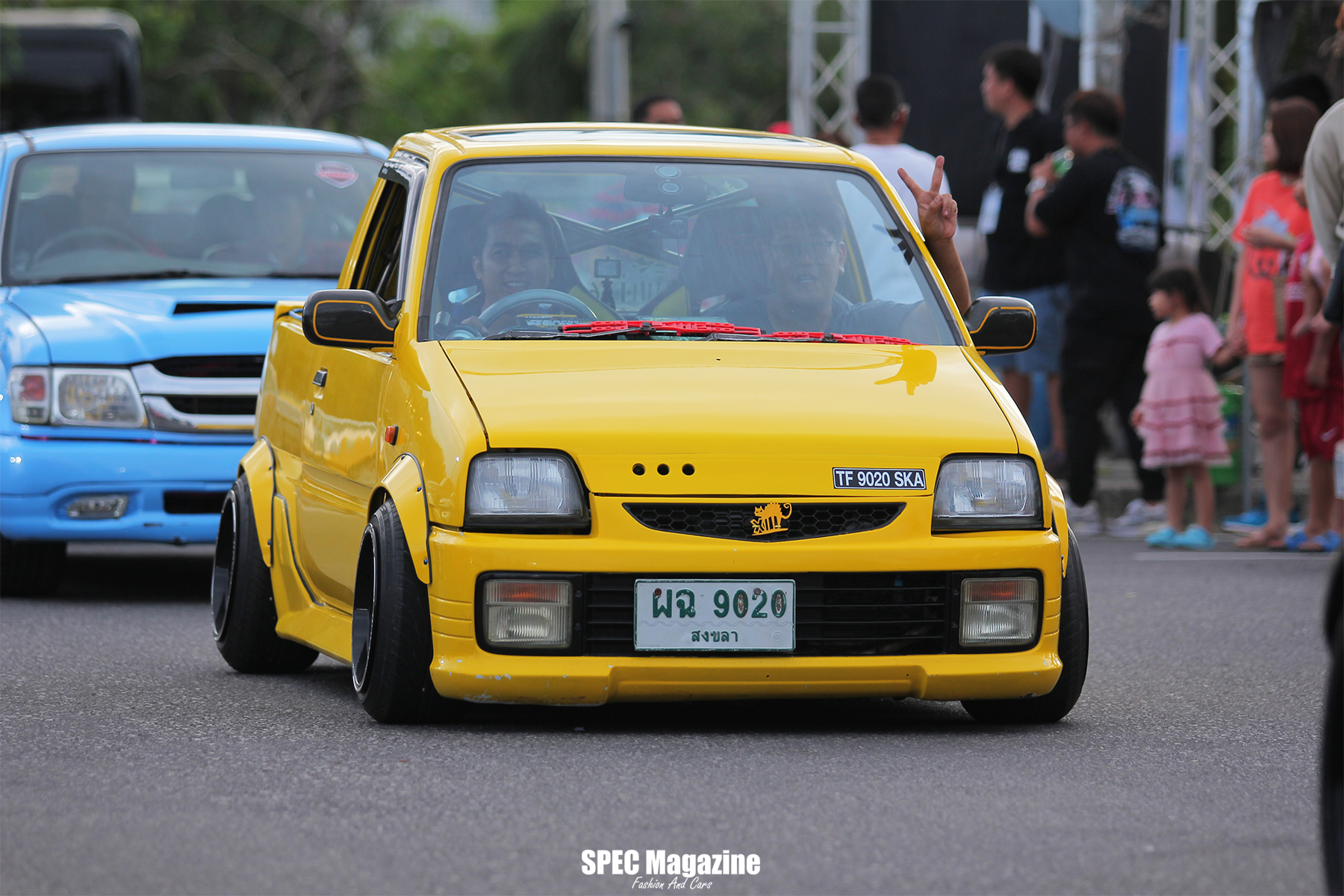 Daihatsu Mira Custom Photographer : PeleKingkonglowfat Location 