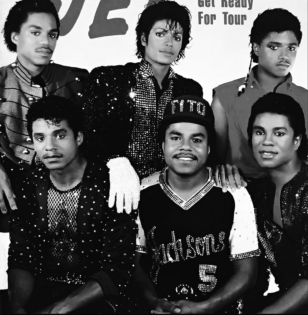The Jacksons' iconic 1984 Victory Tour photo