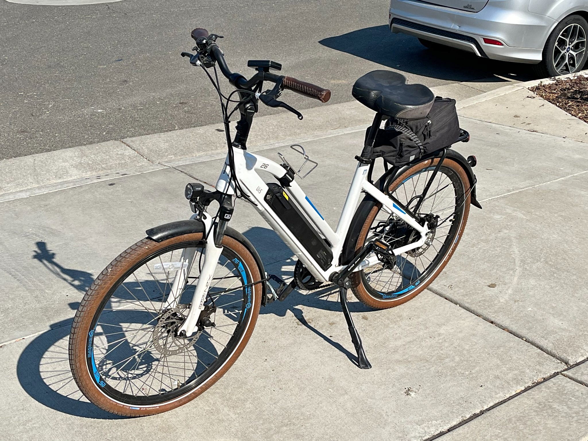 magnum ui5 electric bicycle Metro Ui6 Urban Bike | eCity 500w power system with max speed of 25 MPH with pedal assist and 20 MPH throttle only Magnum Ui5 Electric Bike |