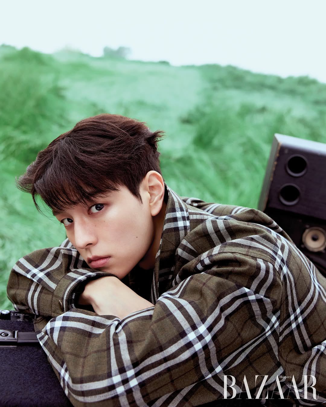 SEUNGMIN x BURBERRY FOR HARPER'S BAZAAR KOREA 🤍