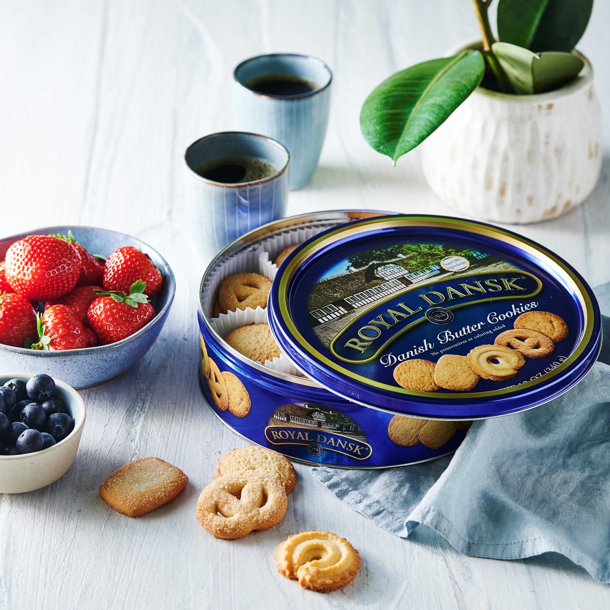Royal Dansk - Fresh berries, hot coffee, and the... | Facebook