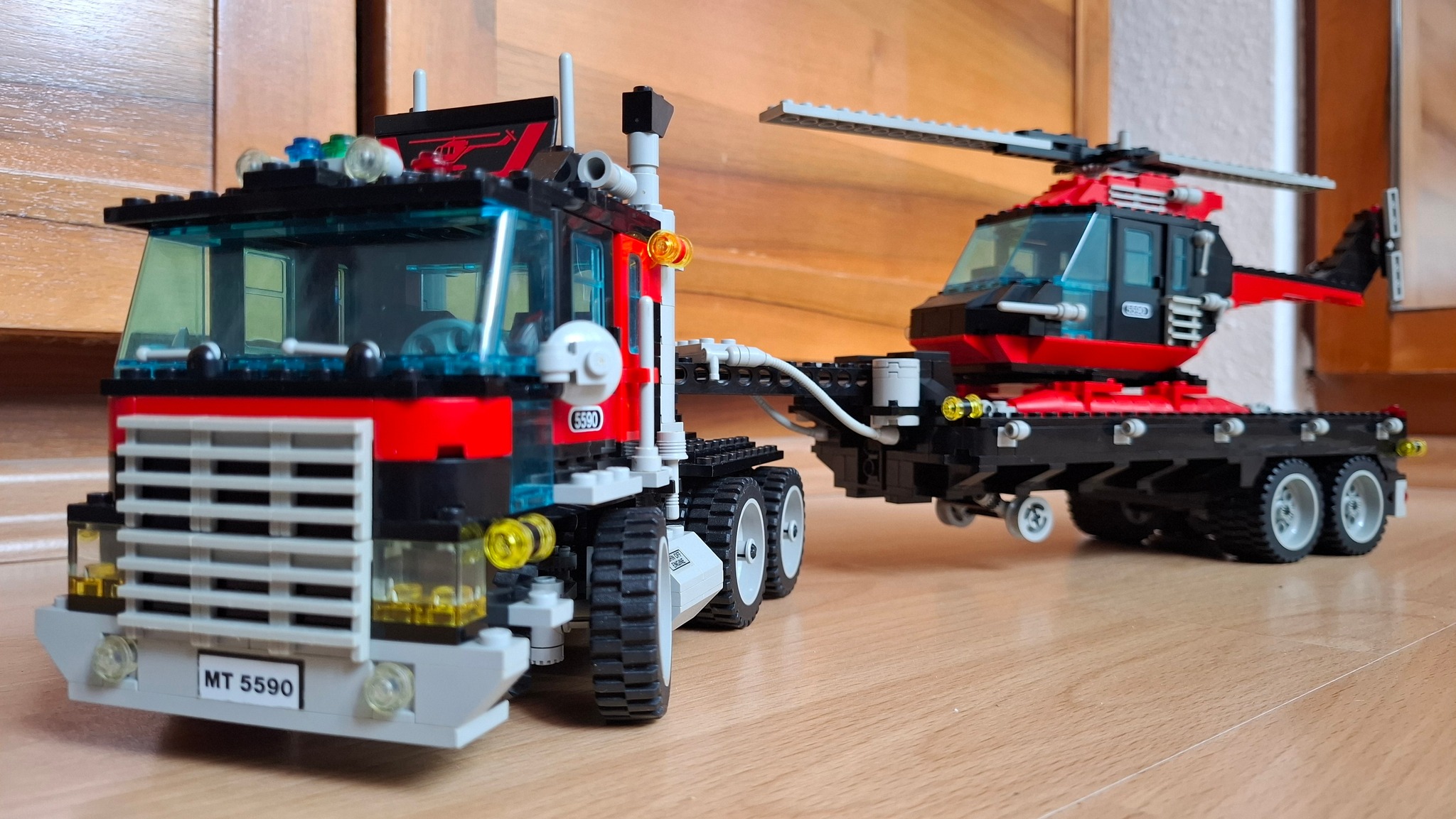 Lego model team 5590, a legendary set