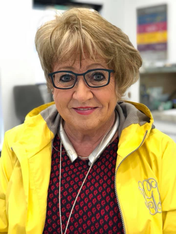 Belmont Eye - Spring forward into a new look! Starting off Monday with ...