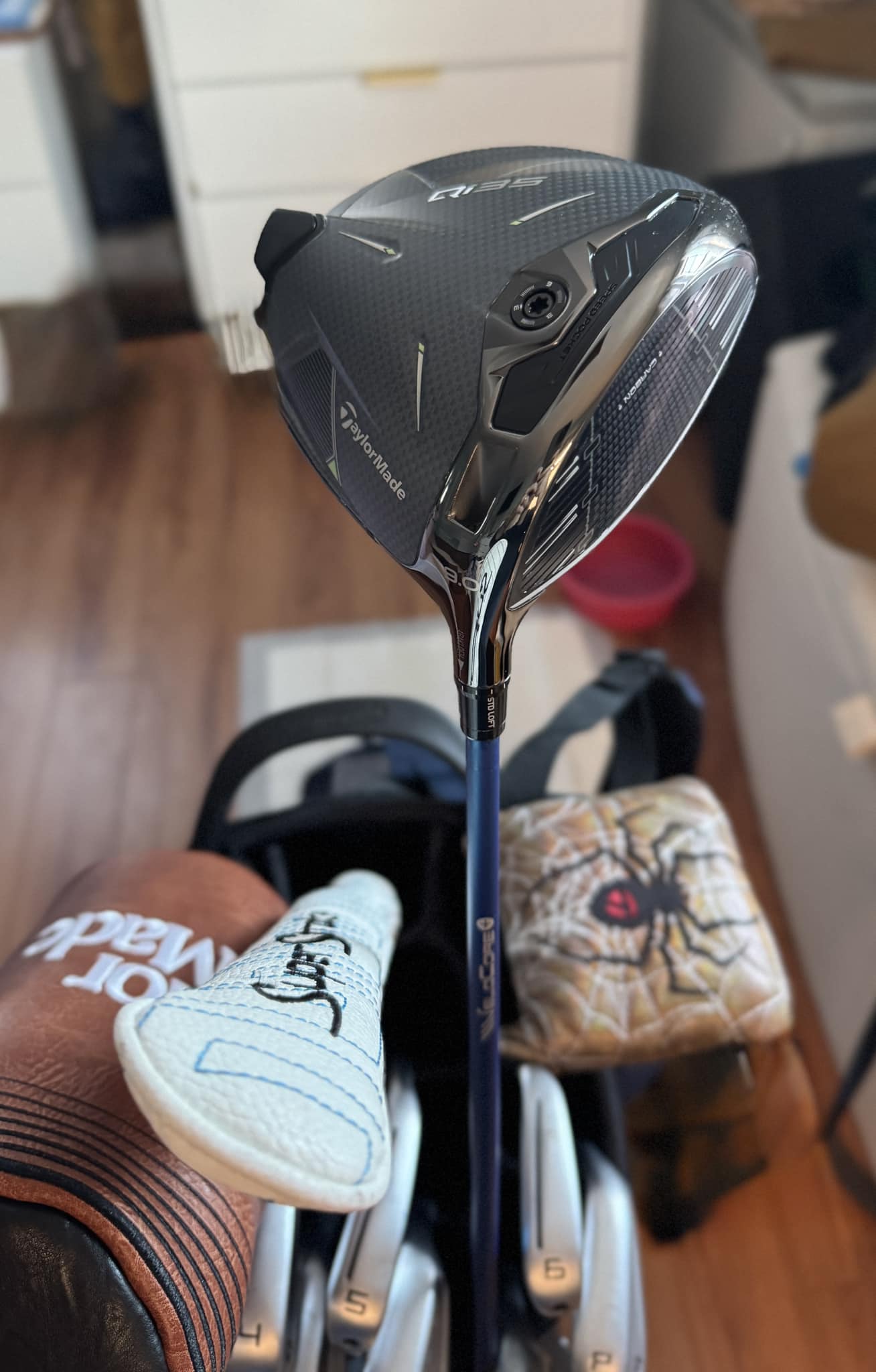 TaylorMade QI35LS 9,0 26ベンタスTRブルー6S