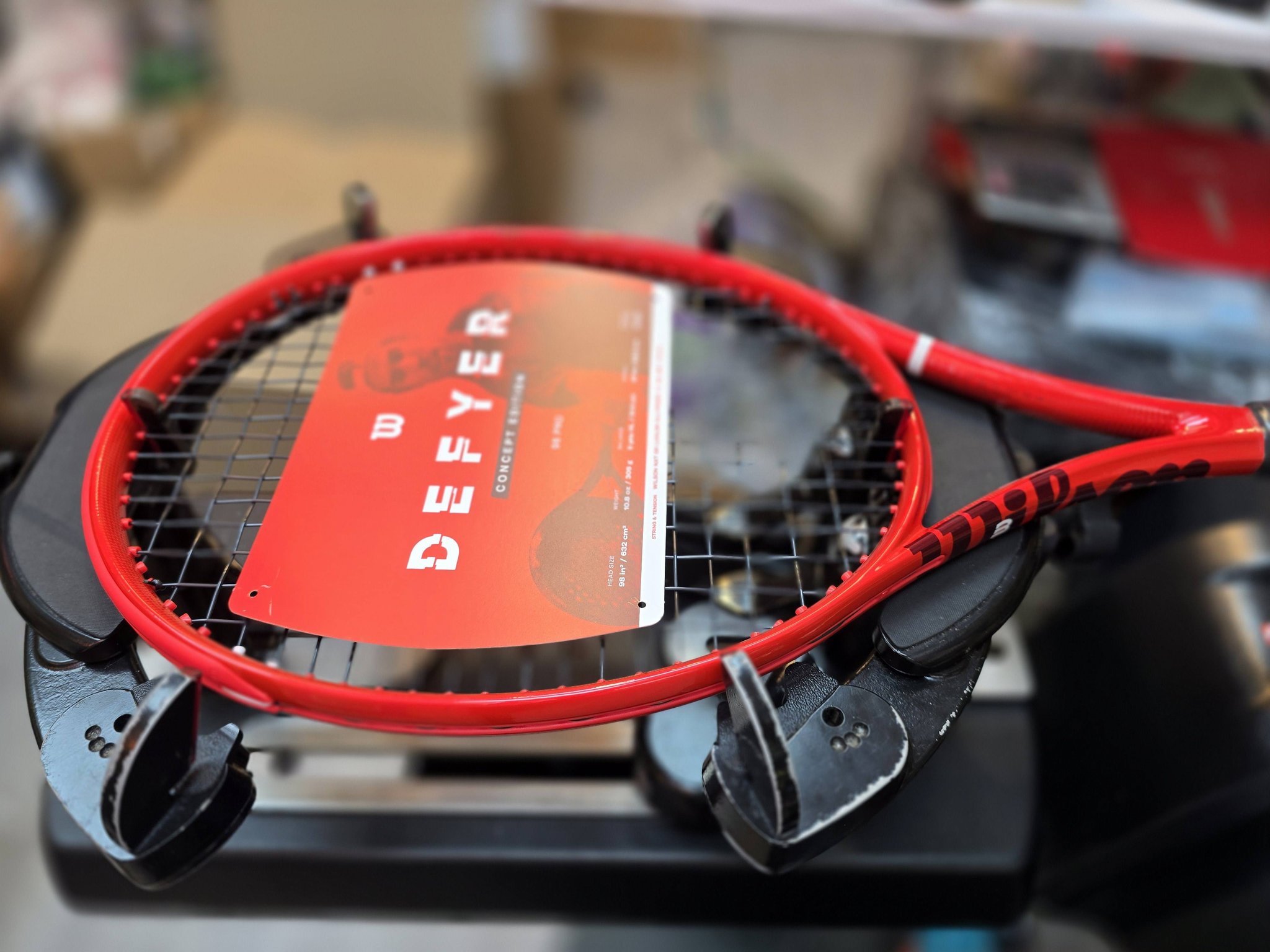 Wilson Defyer v1 Redline 貨已到💪💪💥 98 Pro Grip 3 100 Grip 1, 2