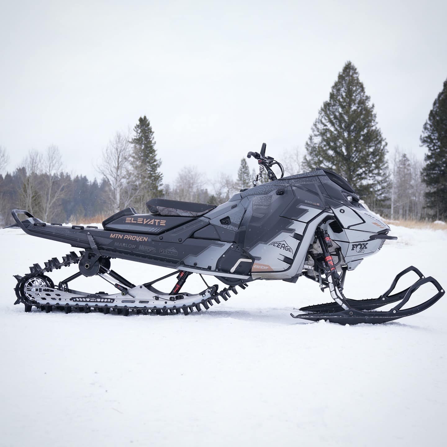 ラスト１つ！GGB製ski-doo G5用サイレンサー　スノーモービル g5 GEN5 NA GGB サイレンサー skidoo ski doo スノーモービル Ski-Doo