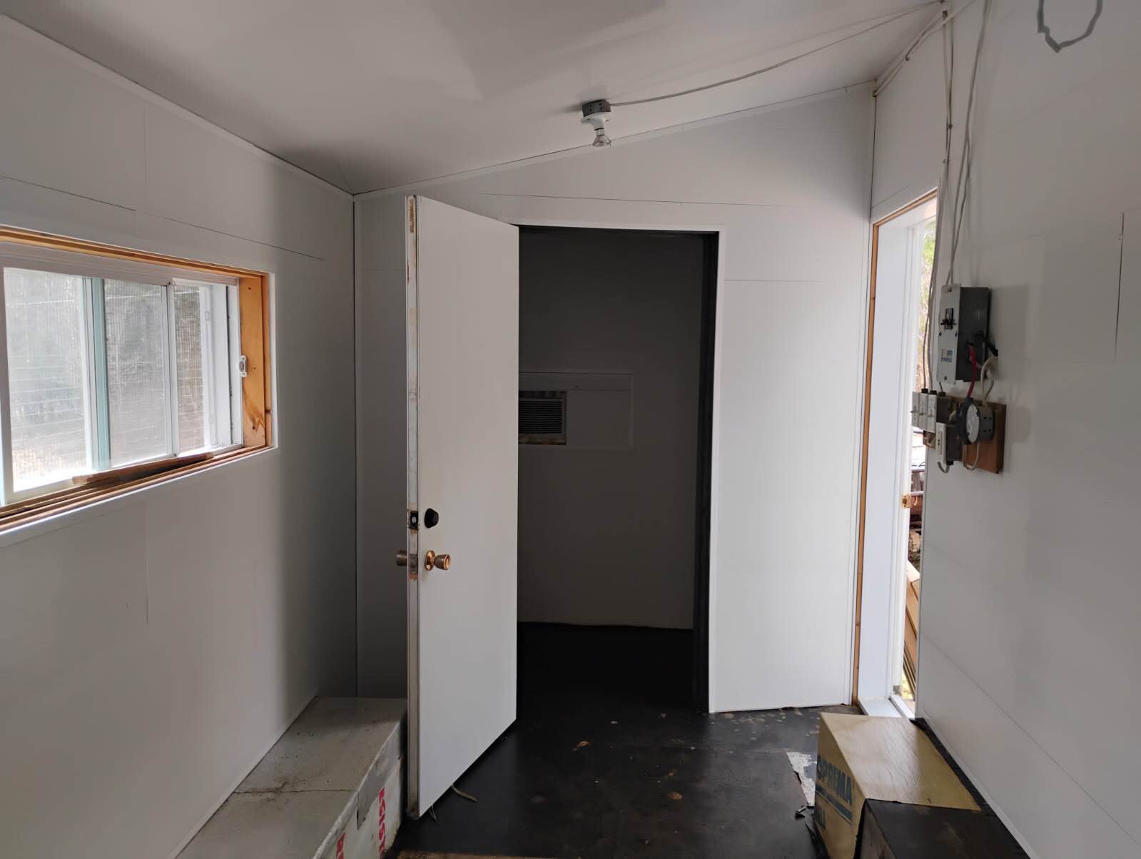 Mini-Maison sur remorque de roulotte - Storage Sheds - Joliette, Quebec ...