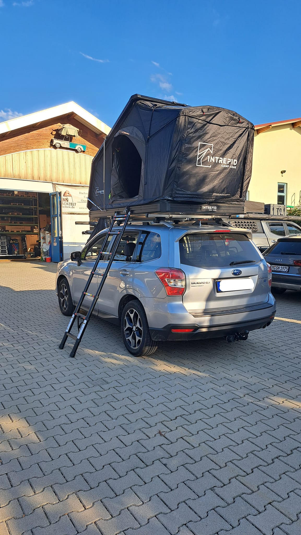 intrepid tent TXC1 Camp Chair – Mount Farbe:Unterwassertiere Helium Dive DIR Titanium The Lensun Flexible Solar WWP