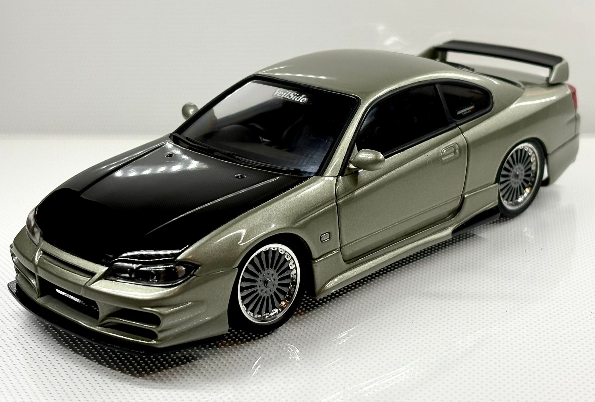 1/24 Fujimi Nissan Silvia S15 Veilside model build