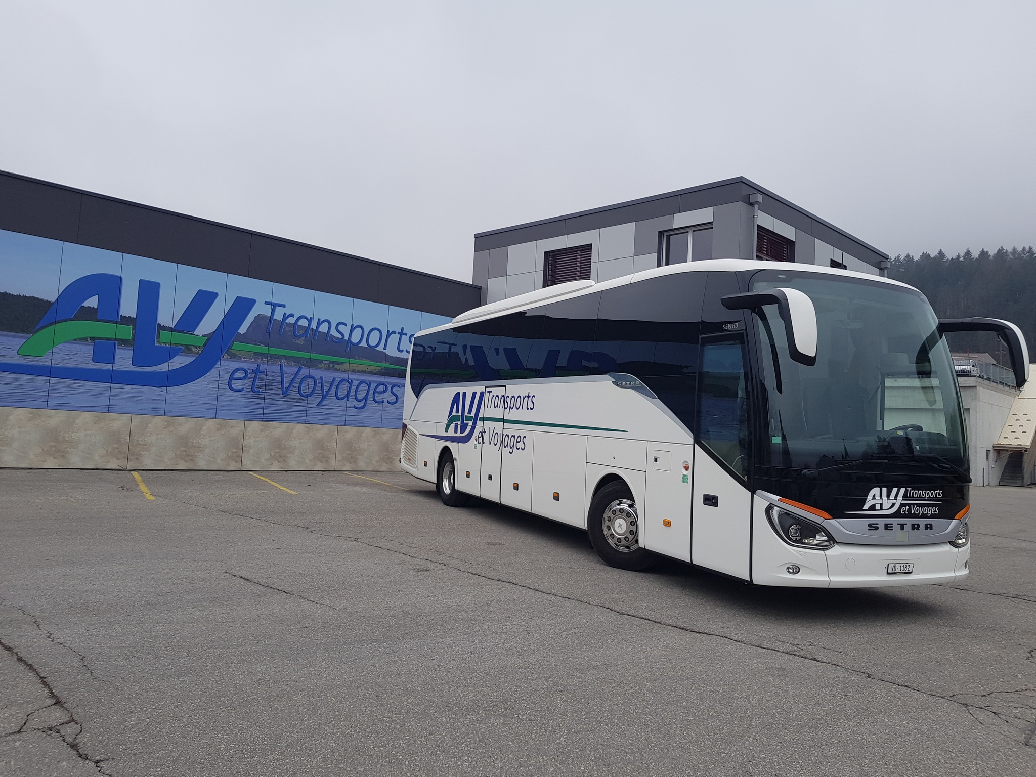 AVJ Transports et Voyages