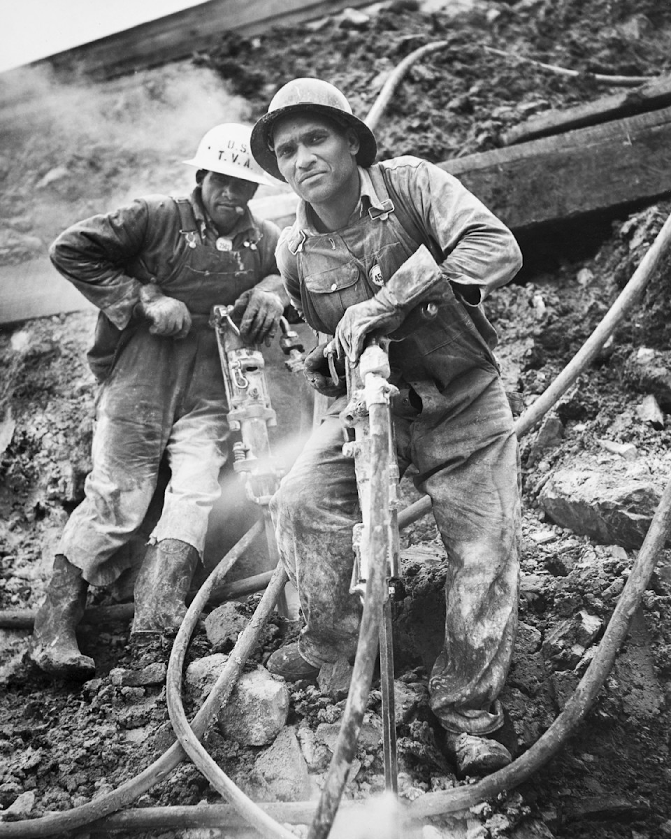 EVERY PICTURE TELLS... - The Arthur Rothstein Legacy Project | Facebook
