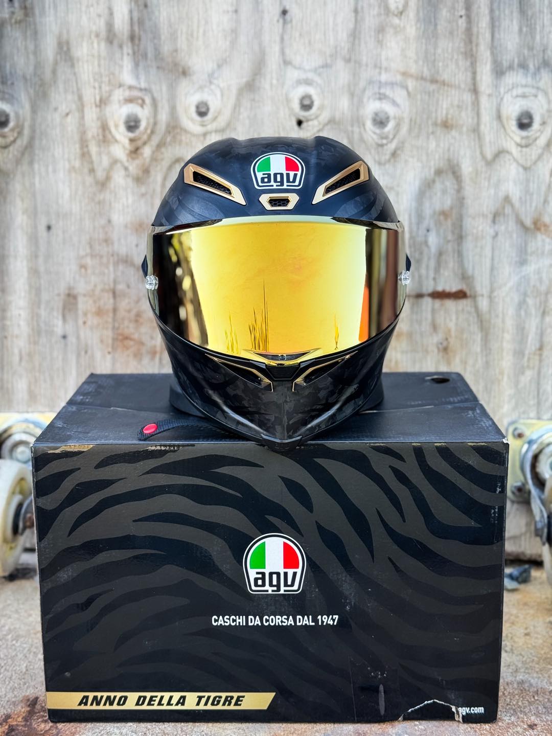 agv exo helmet Fit especially designed to Lb Test - Meter:15 lb / 150 m Disney Cars Lighting McQueen mens-shoes-running