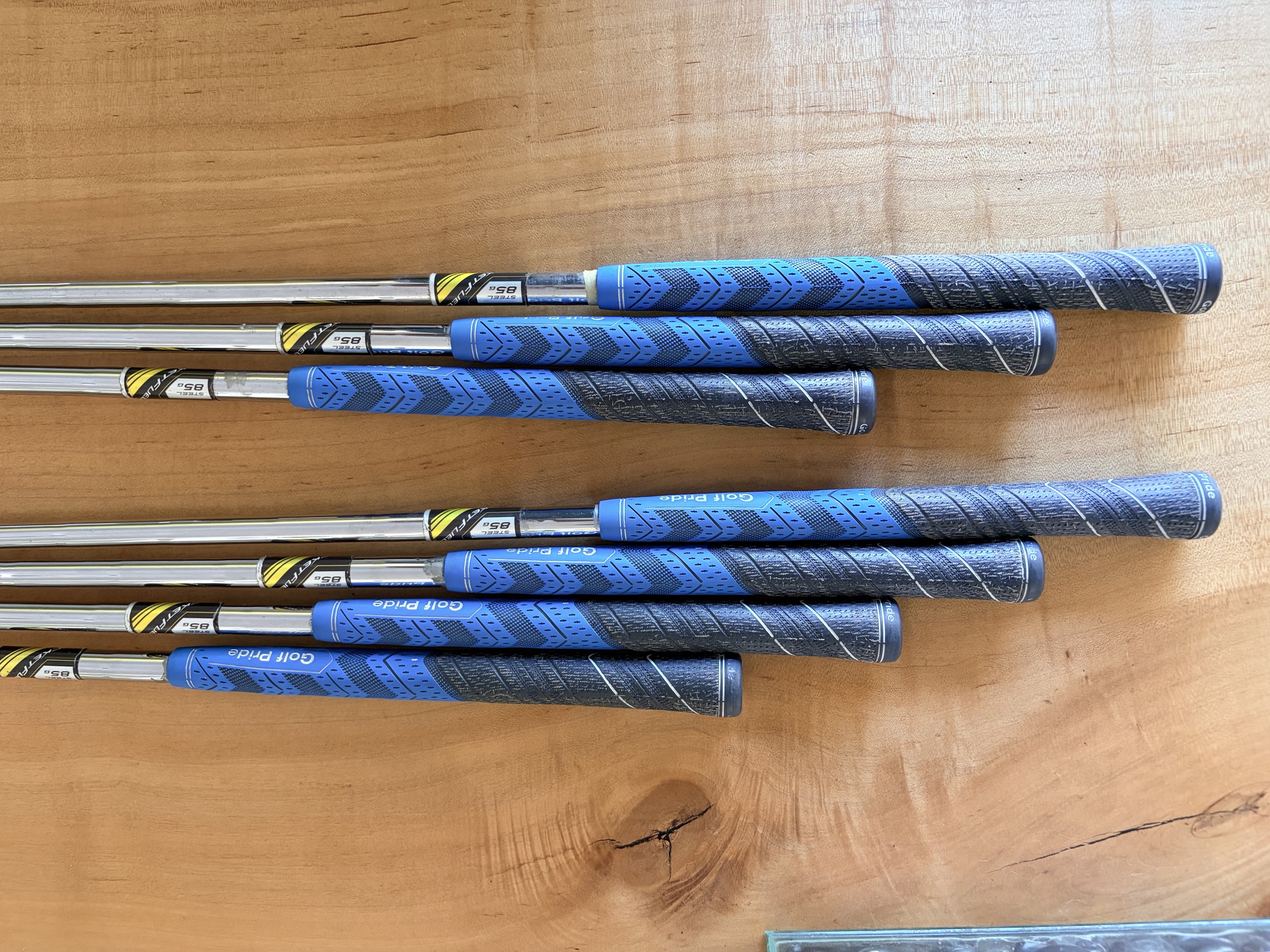 TaylorMade RBladez Iron Set 4-P (7 Clubs) RocketFuel 85g Steel Stiff RH ...