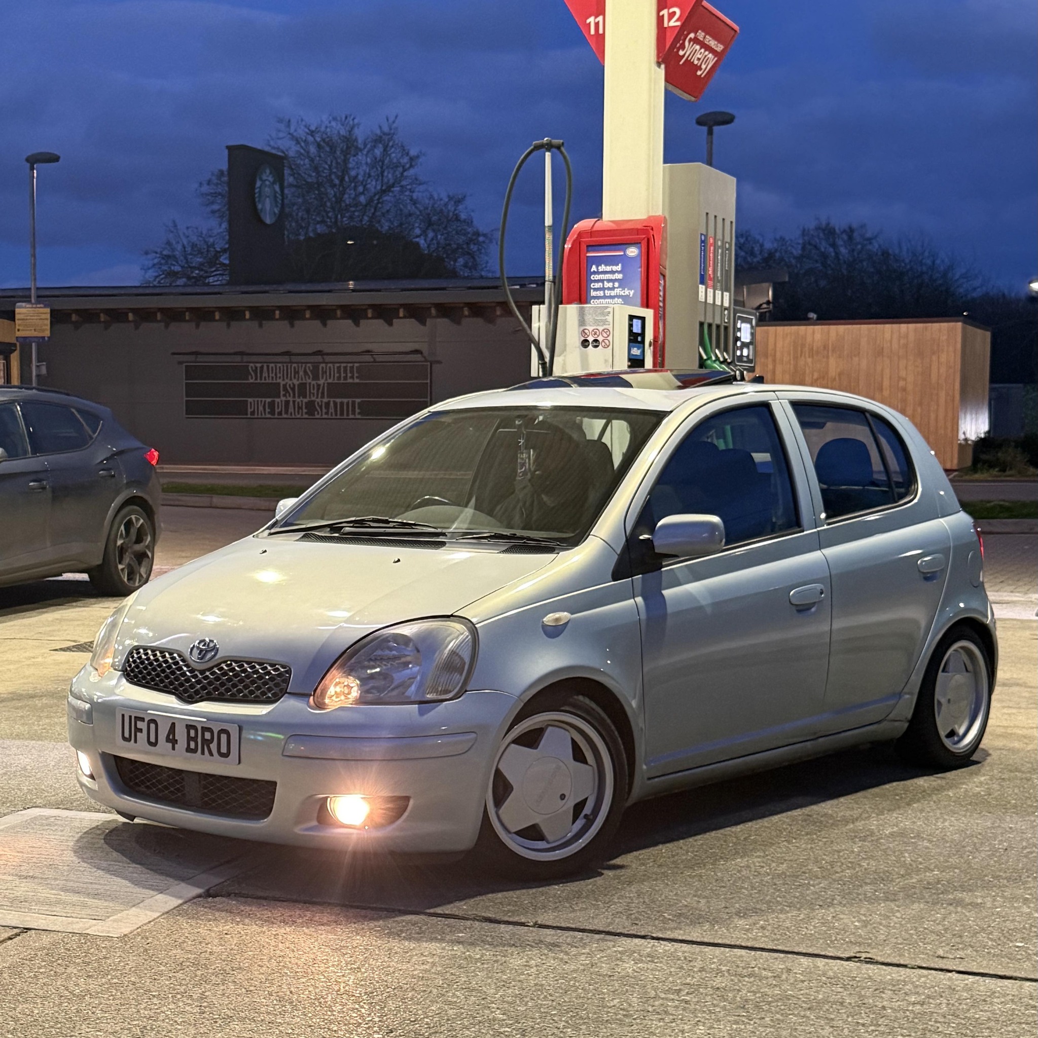 Looking for a passenger side front wing (uk) | Facebook