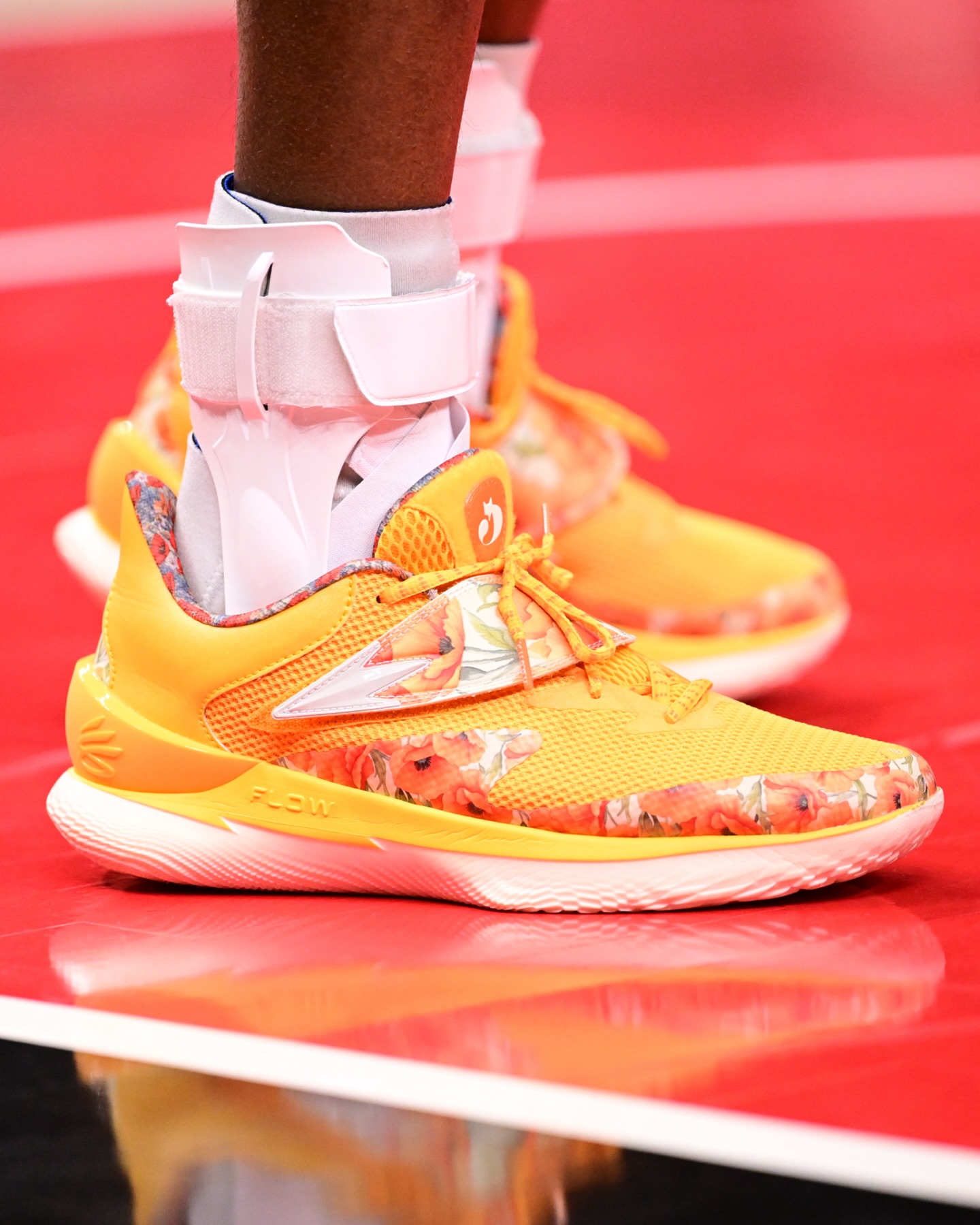 De'Aaron Fox made his Spurs debut in the 