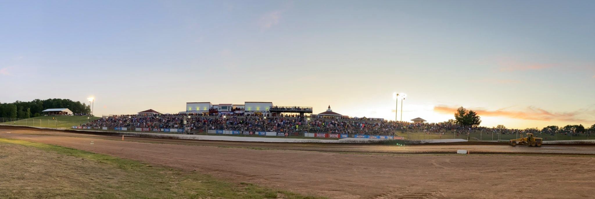 Our final event of 2025 has a date!... - Beaver Dam Raceway