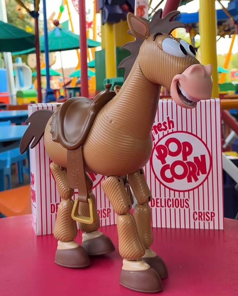 RUN LIKE THE WIND! 🐎 The new Bullseye Popcorn Bucket has galloped