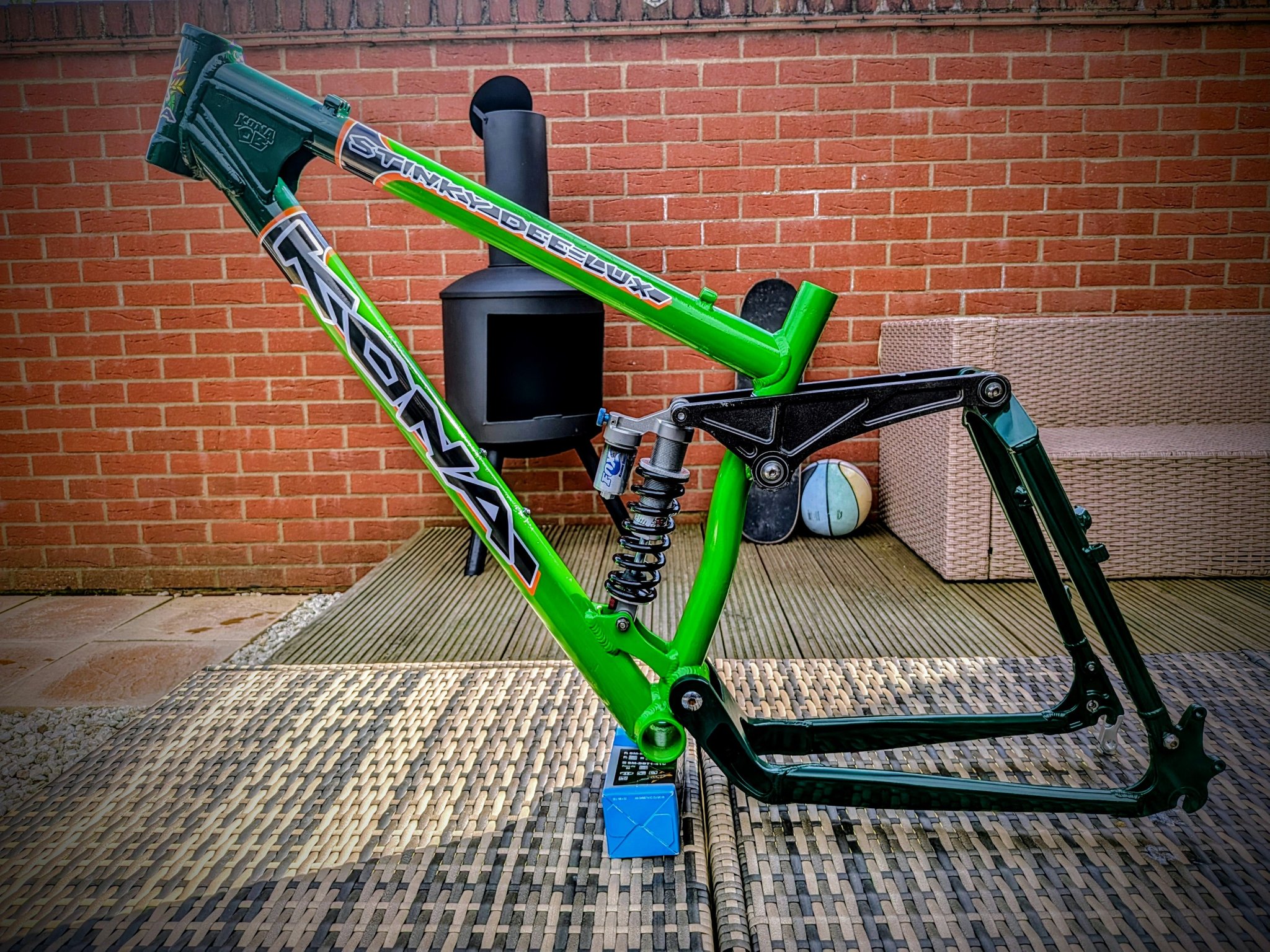 1999 Kona Stinky-Dee-Lux bike restoration project