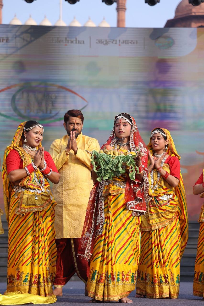 Jhijhiya Dance of Bihar Lights Up... - Incredible India | Facebook