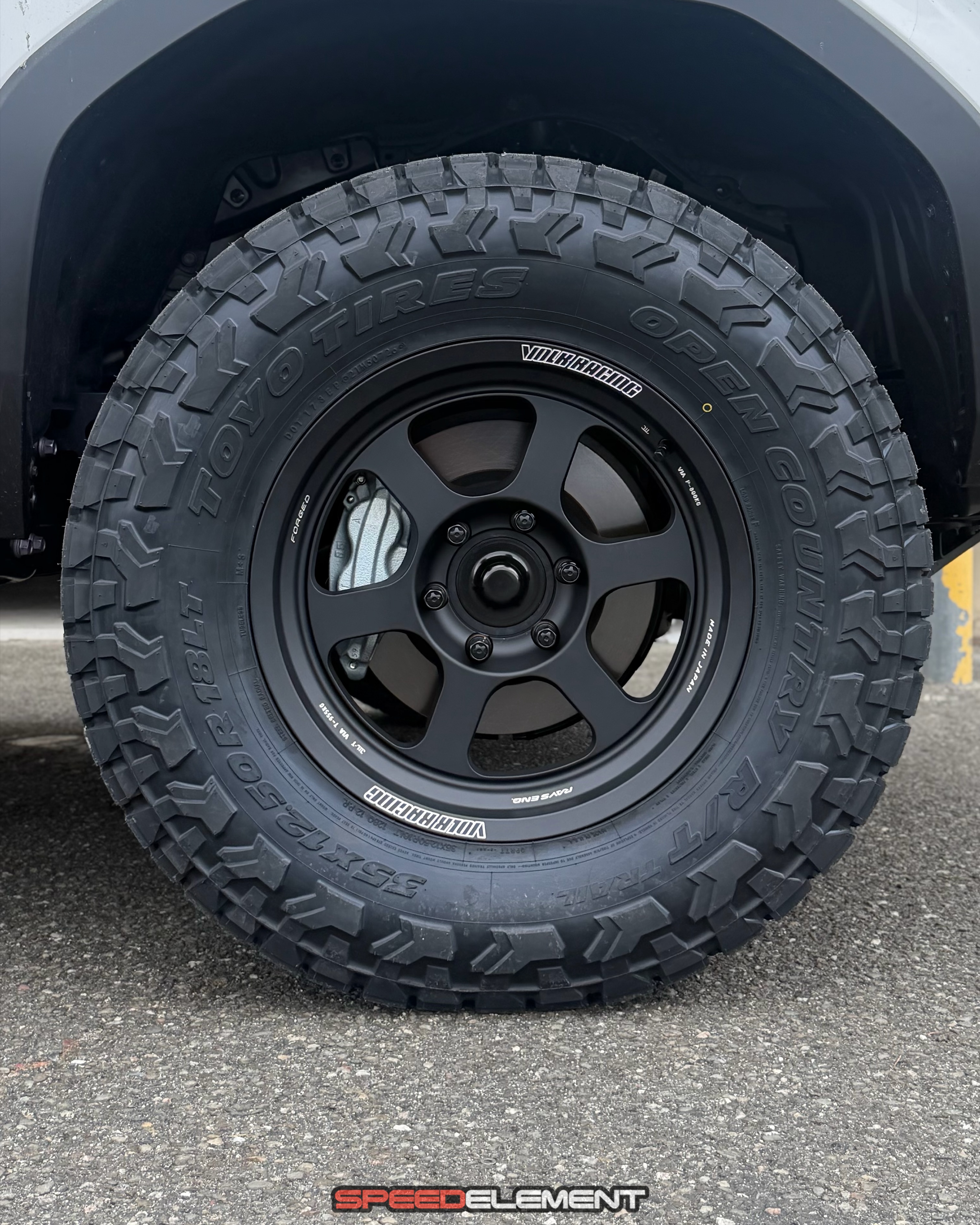 TETUESDAY Volk Racing TE37XT M-Spec 18x9 +15 6x139.7 in Blast